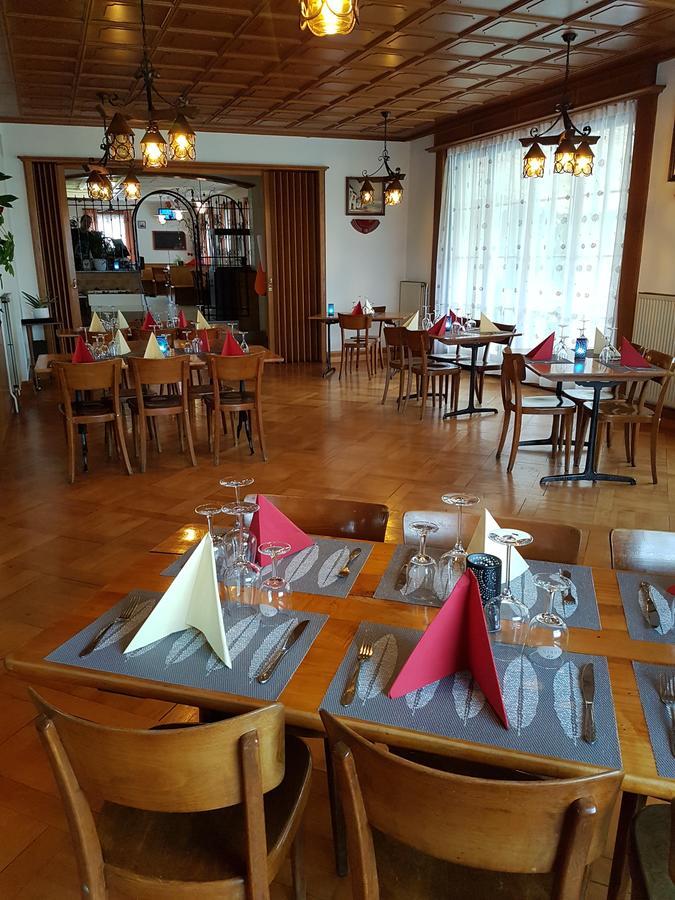 Hotel De La Gare, Vendlincourt Eksteriør bilde